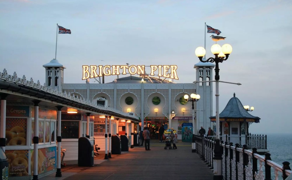 Enjoy Karaoke and Bowling at Brighton Pier