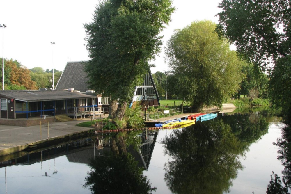 Have Fun at the Leicester Outdoor Pursuits Centre