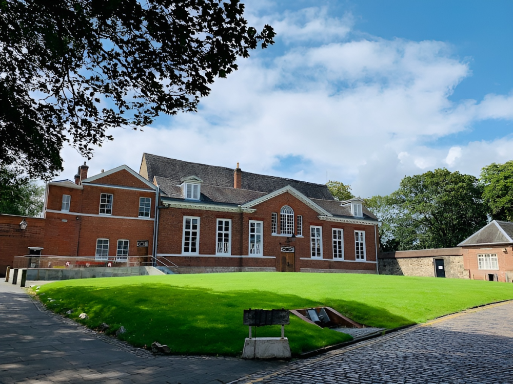 Leicester Castle