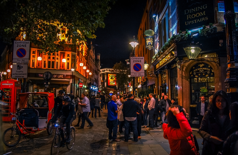 Safety Tips for Enjoying London's Nightlife