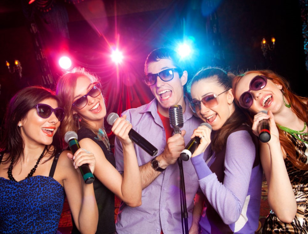 The Best Time to Go for a Karaoke Party in Brighton