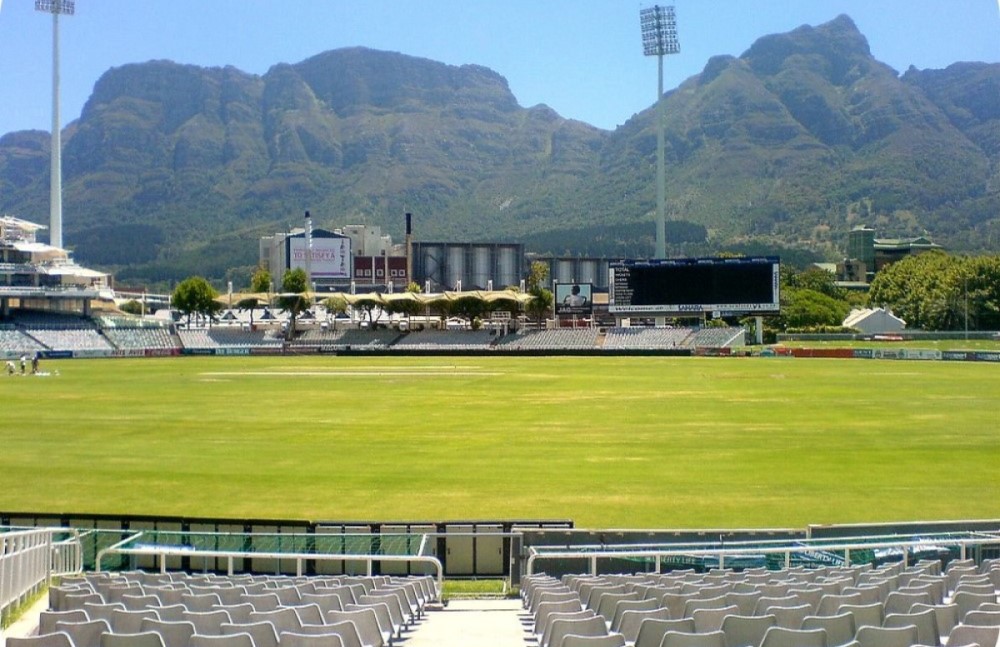 The Iconic Table Mountain as the Backdrop