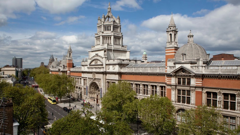 Victoria and Albert Museum