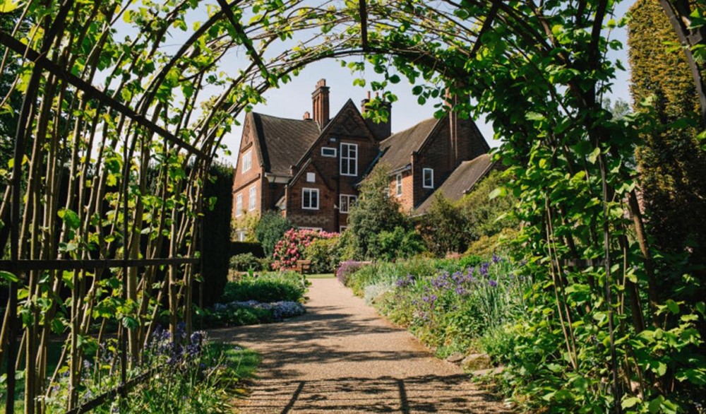 Immerse Yourself in Beauty at Winterbourne Gardens