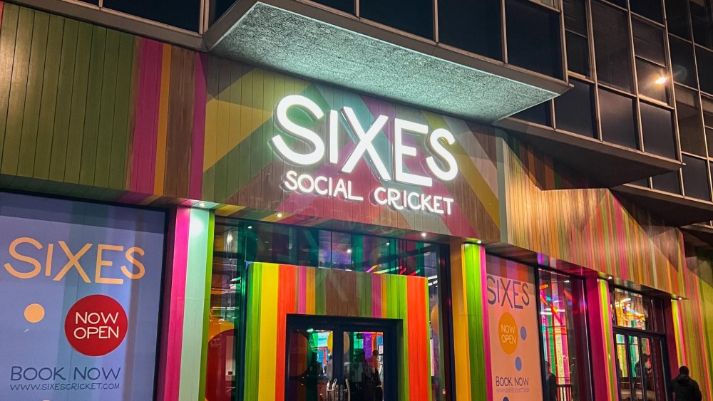 Play and Dine at the Sixes Leicester