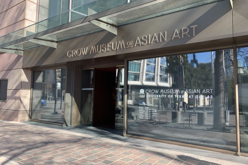The Crow Collection of Asian Art